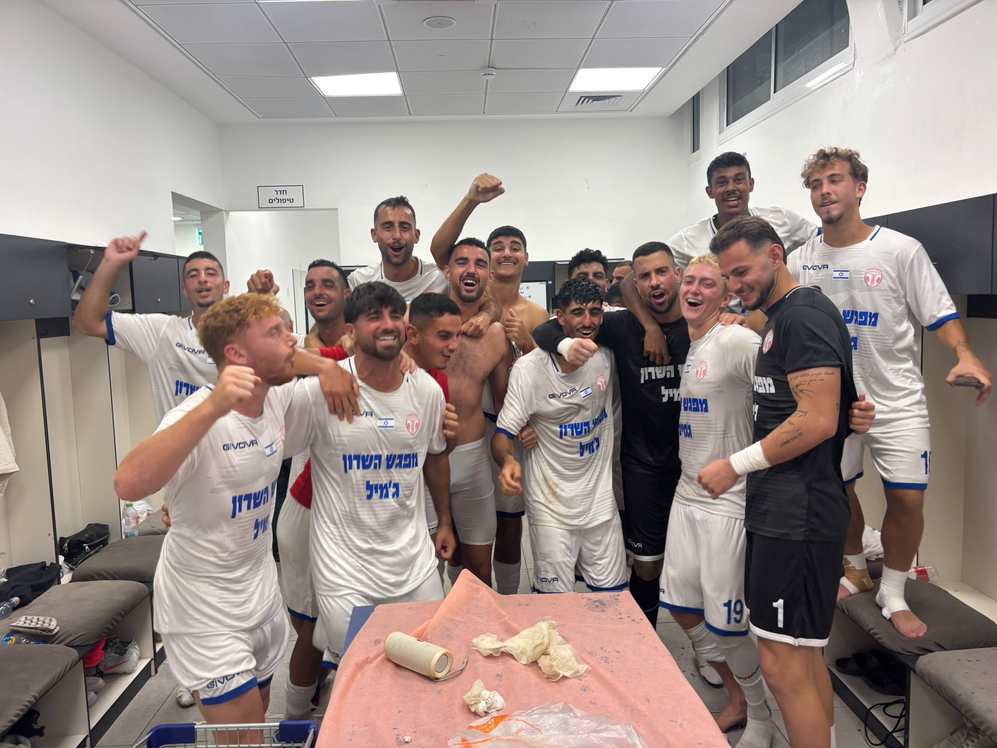 יחגגו במלאכי? שחקני הרצליה